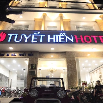 Khach San Tuyet Hien